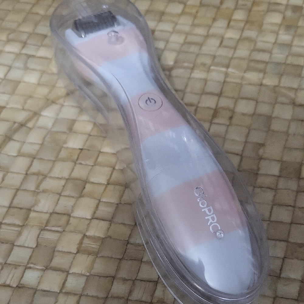 GloPRO Pink Skincare Tool